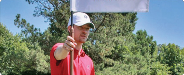 Justin Timberlake playing golf.